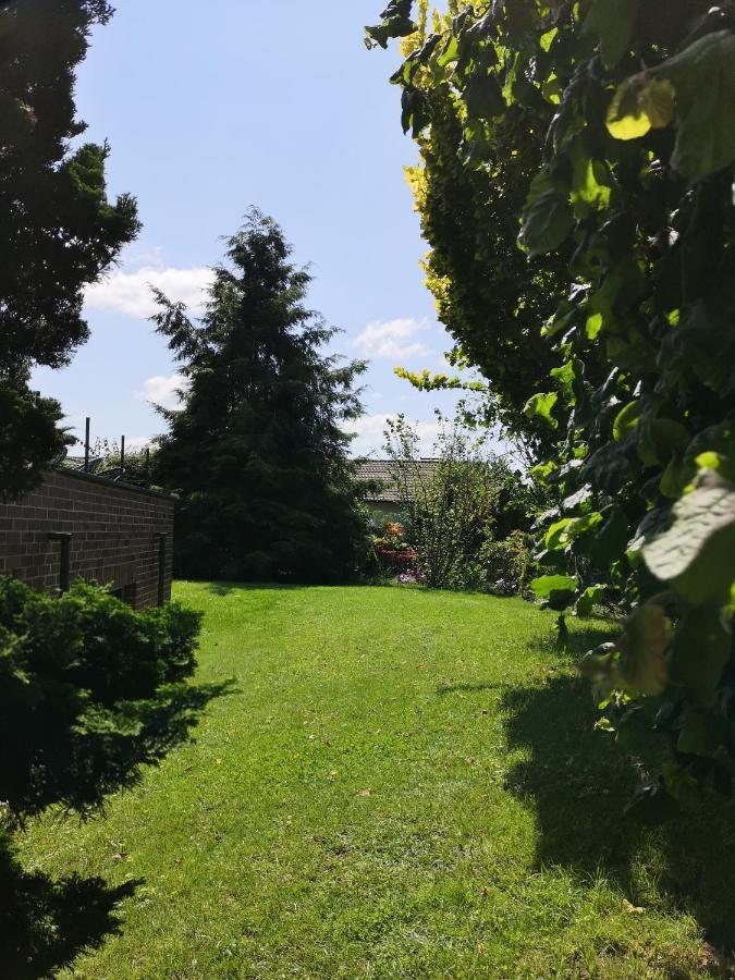 Haus Zur Lachenden Lieselotte I 5 Minuten Zu Fuss Zum Kostenlosen Naturbad I Messenaehe I Waldnaehe Villa Postbauer-Heng Bagian luar foto