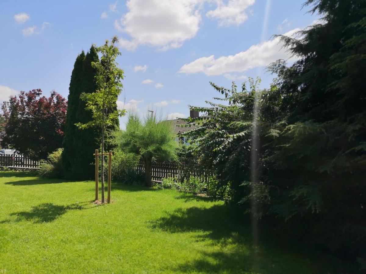 Haus Zur Lachenden Lieselotte I 5 Minuten Zu Fuss Zum Kostenlosen Naturbad I Messenaehe I Waldnaehe Villa Postbauer-Heng Bagian luar foto